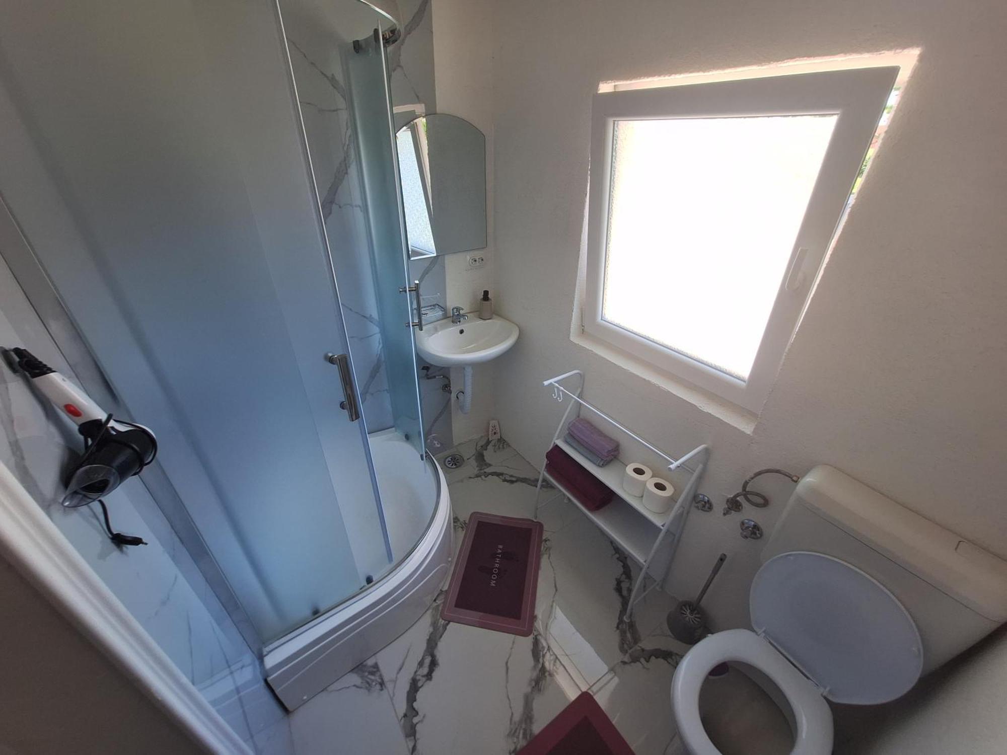 Fly & Stay Apartments Laktaši Eksteriør billede